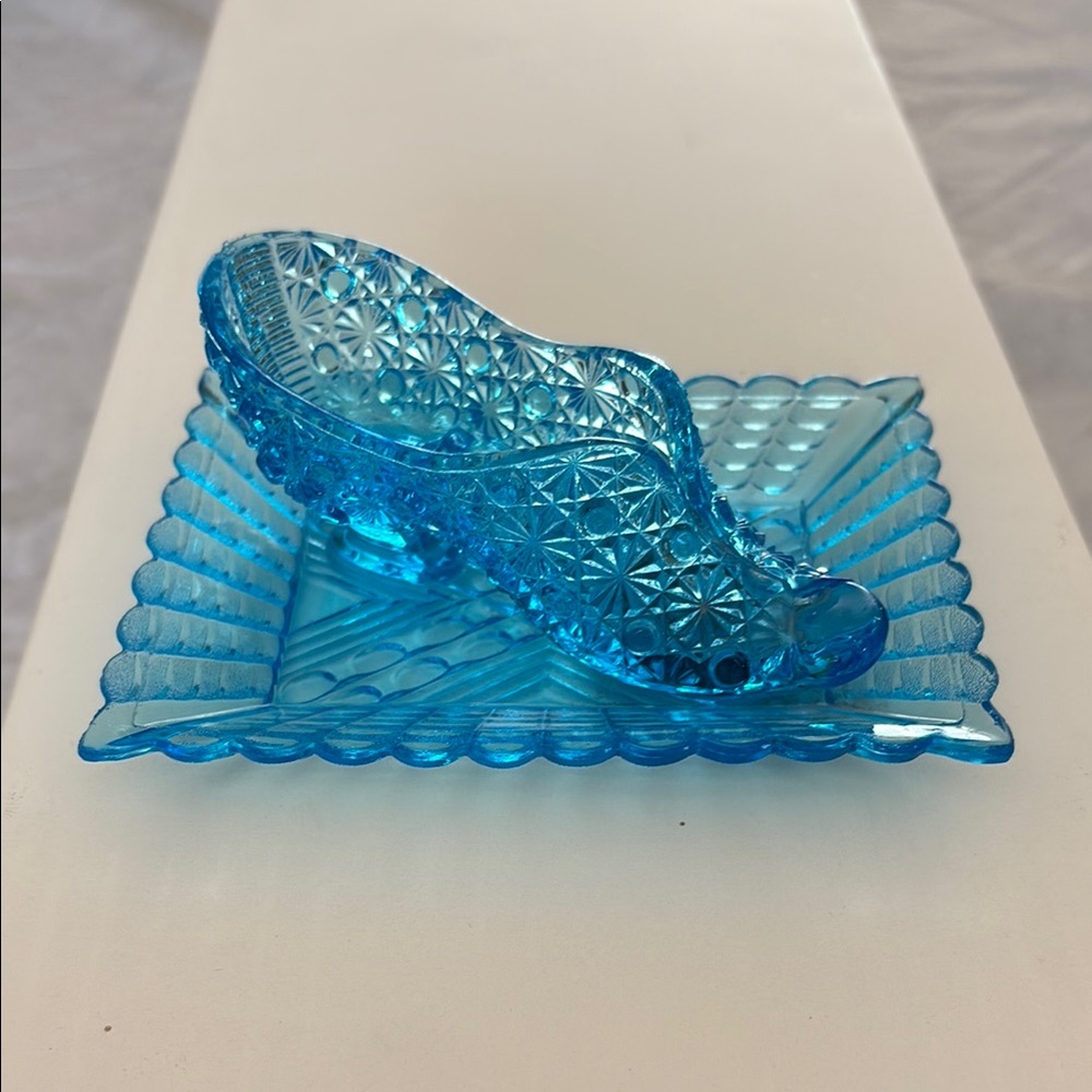 EAPG RARE Bryce Brothers Blue Glass Shoe attached to Tray Circa 1886